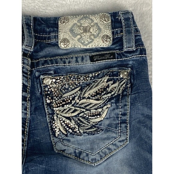 Miss Me Jeans Women's Bootcut Blue Raw Hem Size 27 (Modified‎ Length) - Picture 12 of 15